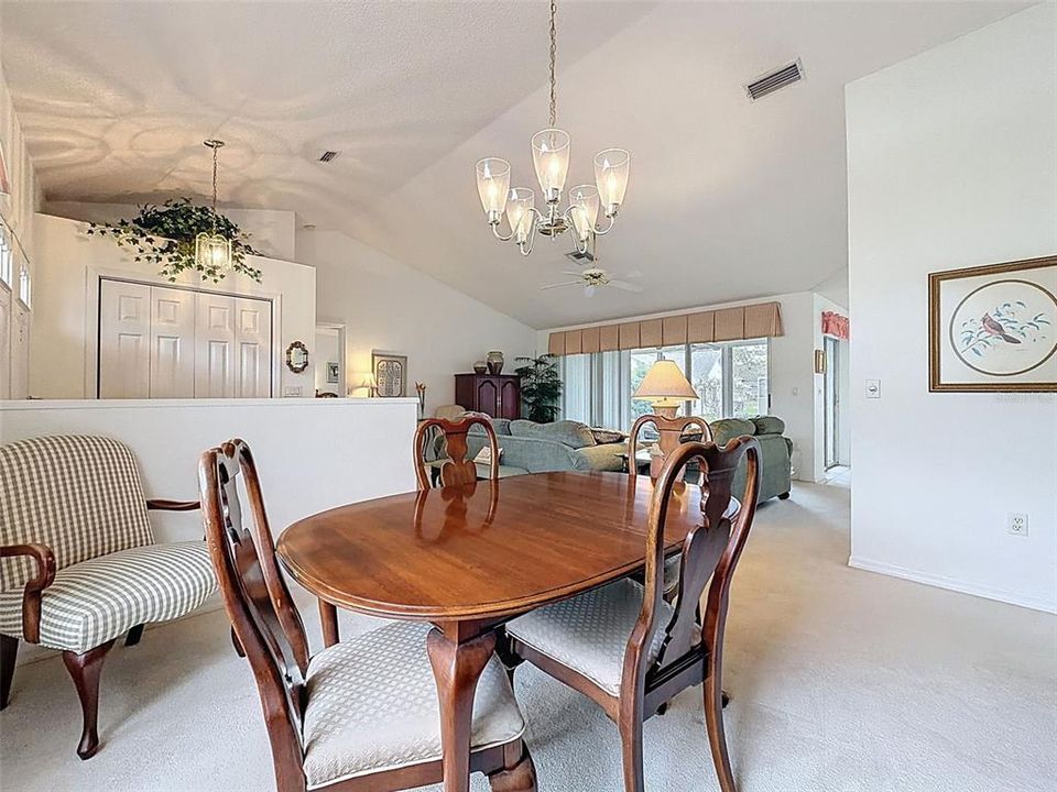 Active With Contract: $319,000 (3 beds, 2 baths, 1677 Square Feet)