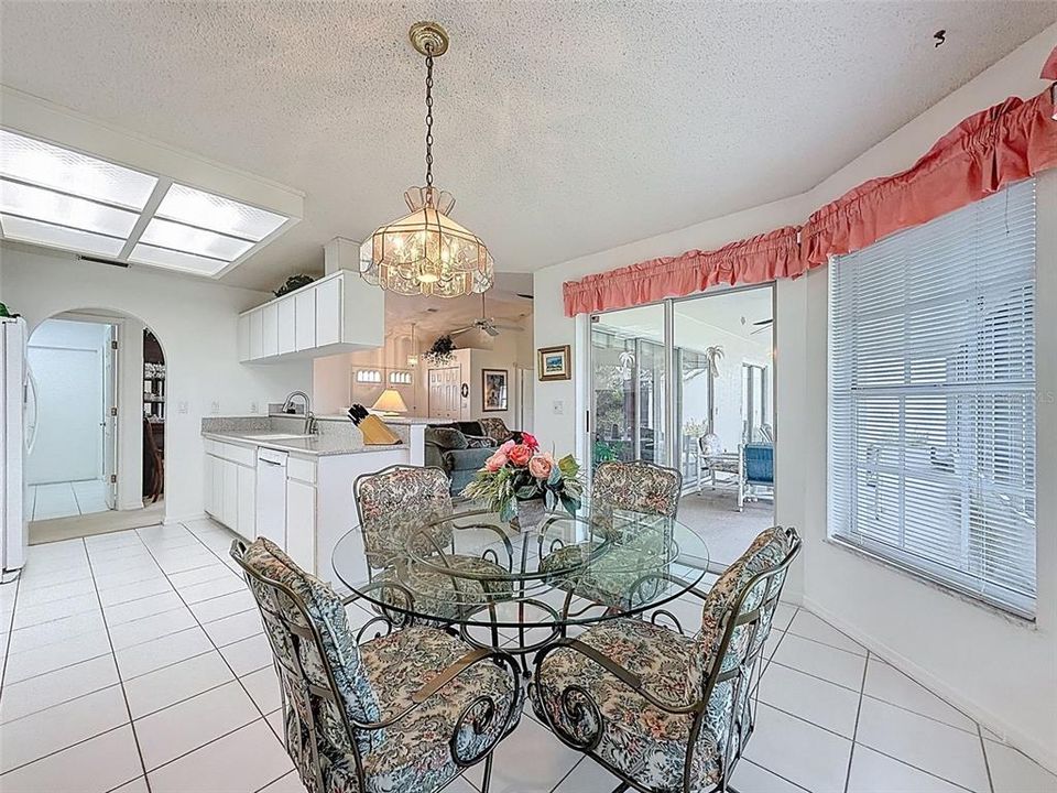 Active With Contract: $319,000 (3 beds, 2 baths, 1677 Square Feet)