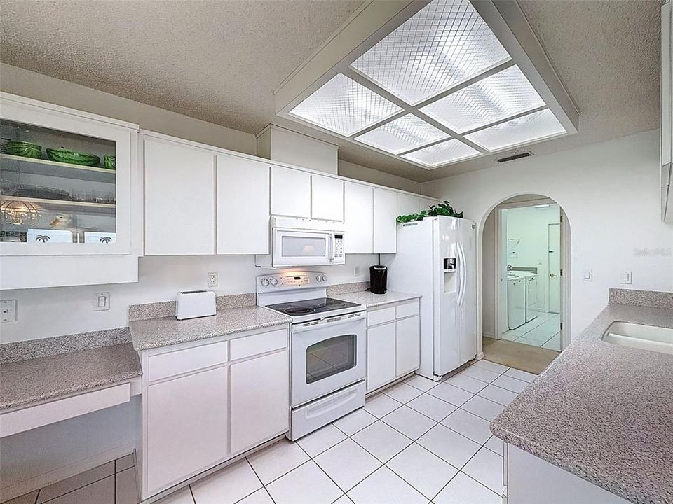 Active With Contract: $319,000 (3 beds, 2 baths, 1677 Square Feet)