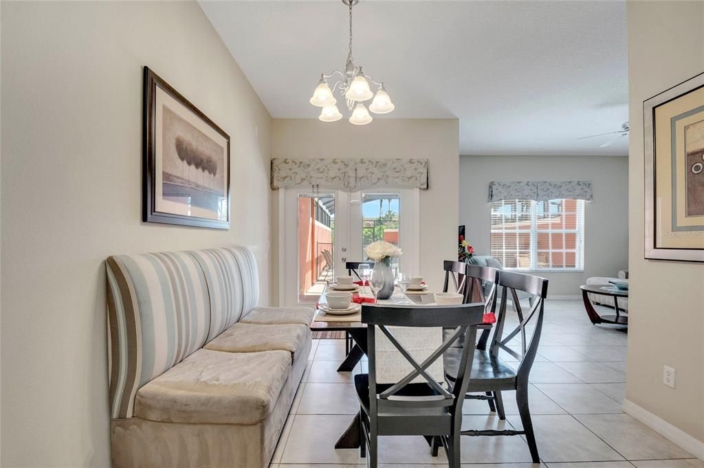 For Sale: $309,900 (4 beds, 3 baths, 1884 Square Feet)