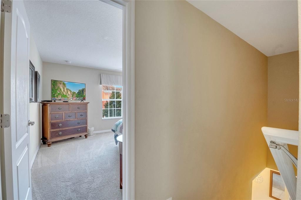 For Sale: $309,900 (4 beds, 3 baths, 1884 Square Feet)