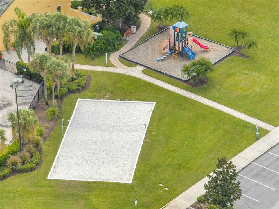 For Sale: $309,900 (4 beds, 3 baths, 1884 Square Feet)