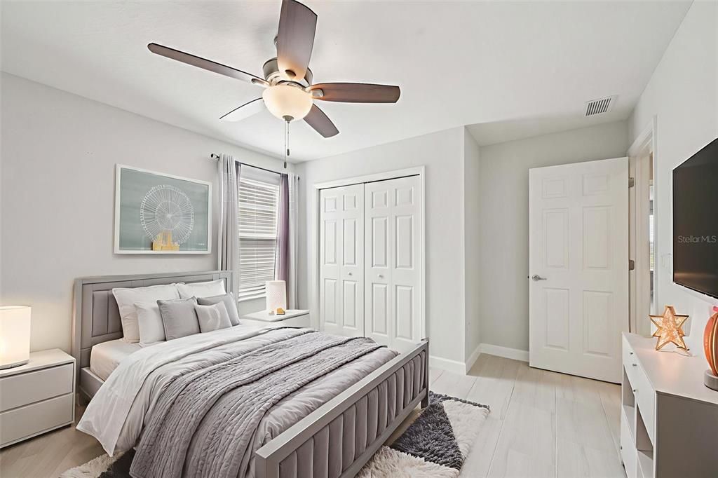 Active With Contract: $355,000 (3 beds, 2 baths, 1758 Square Feet)