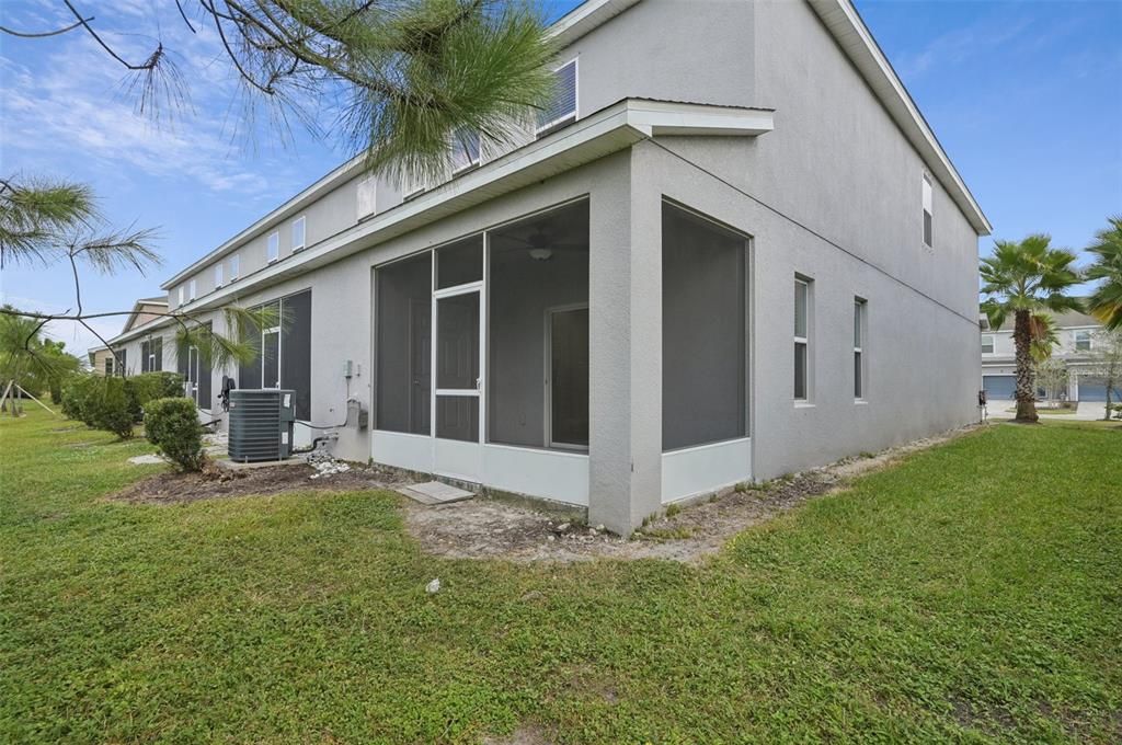 Active With Contract: $355,000 (3 beds, 2 baths, 1758 Square Feet)