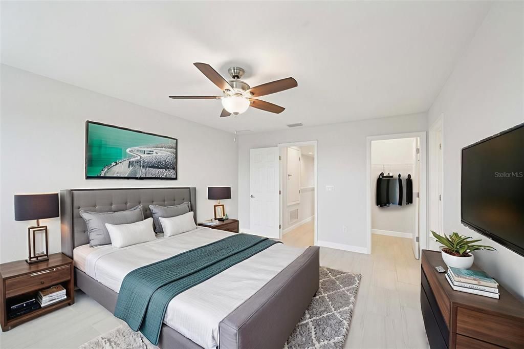 Active With Contract: $355,000 (3 beds, 2 baths, 1758 Square Feet)