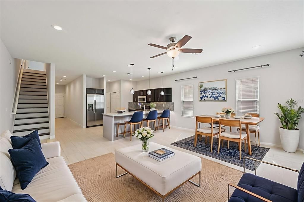 Active With Contract: $355,000 (3 beds, 2 baths, 1758 Square Feet)