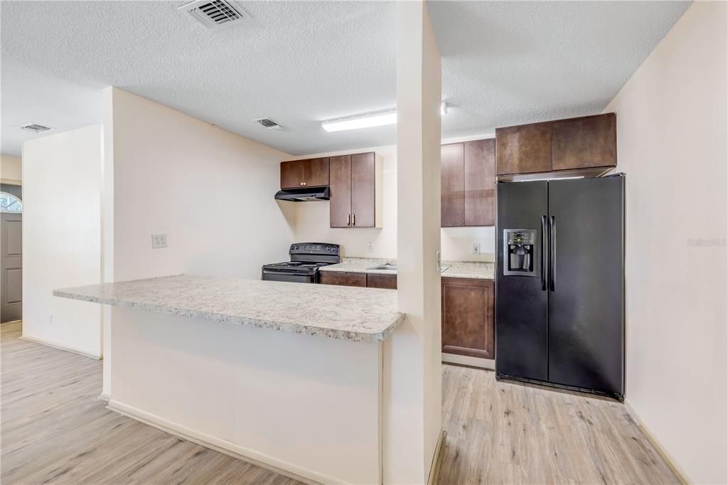 For Sale: $219,000 (3 beds, 1 baths, 1063 Square Feet)