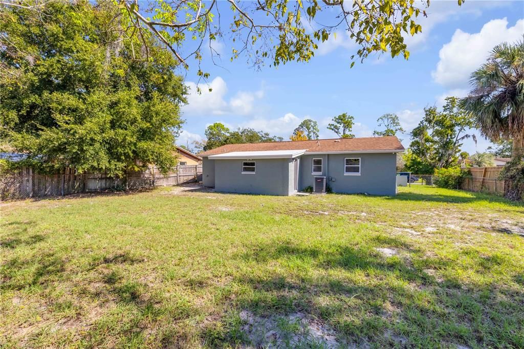 For Sale: $219,000 (3 beds, 1 baths, 1063 Square Feet)