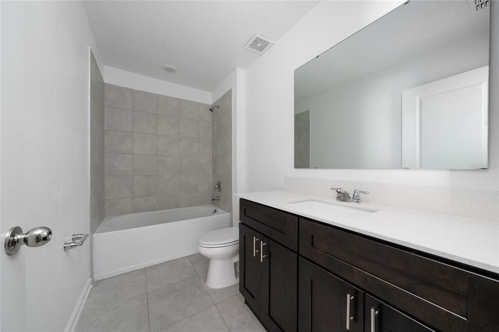 Active With Contract: $294,990 (4 beds, 2 baths, 1879 Square Feet)