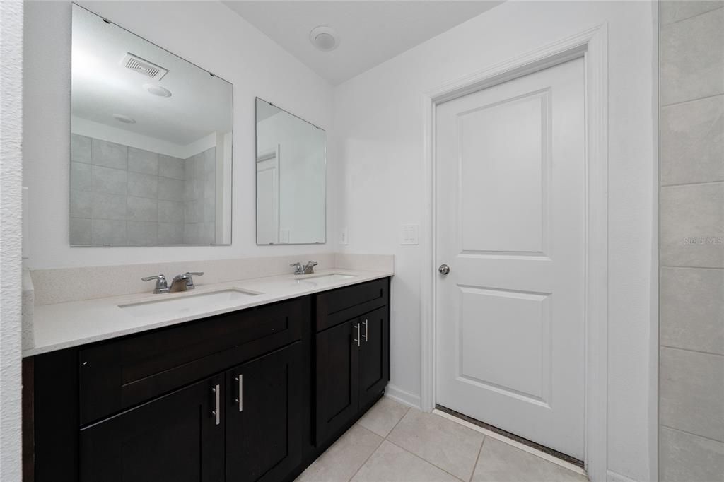 Active With Contract: $294,990 (4 beds, 2 baths, 1879 Square Feet)