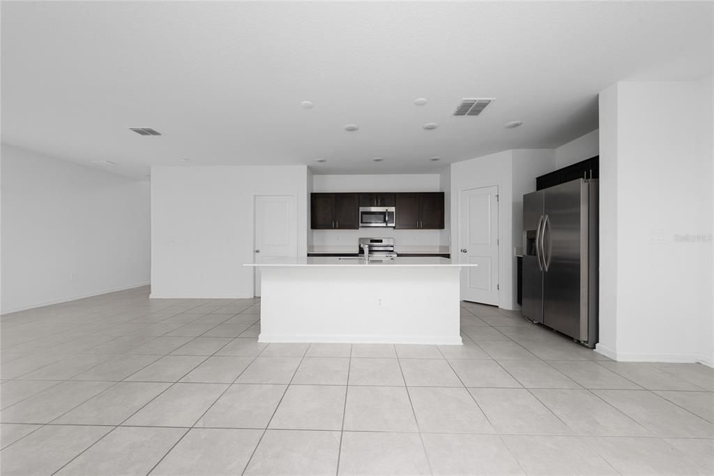 Active With Contract: $294,990 (4 beds, 2 baths, 1879 Square Feet)