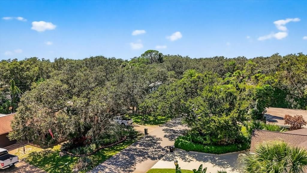 待售: $250,000 (0.15 acres)