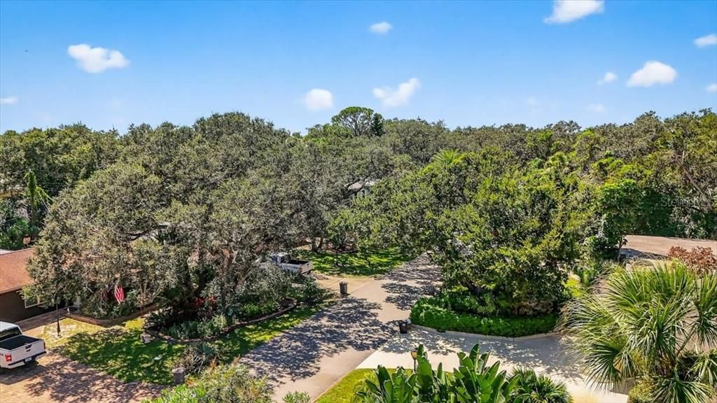 待售: $250,000 (0.15 acres)