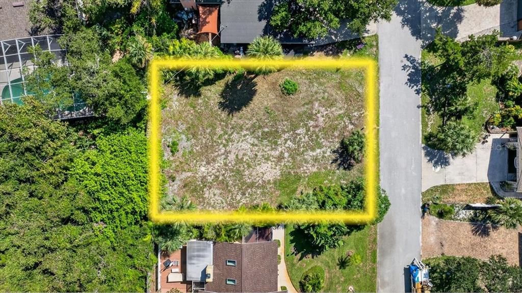 待售: $250,000 (0.15 acres)