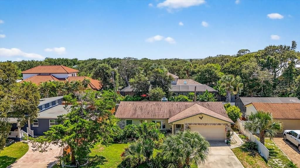 待售: $250,000 (0.15 acres)