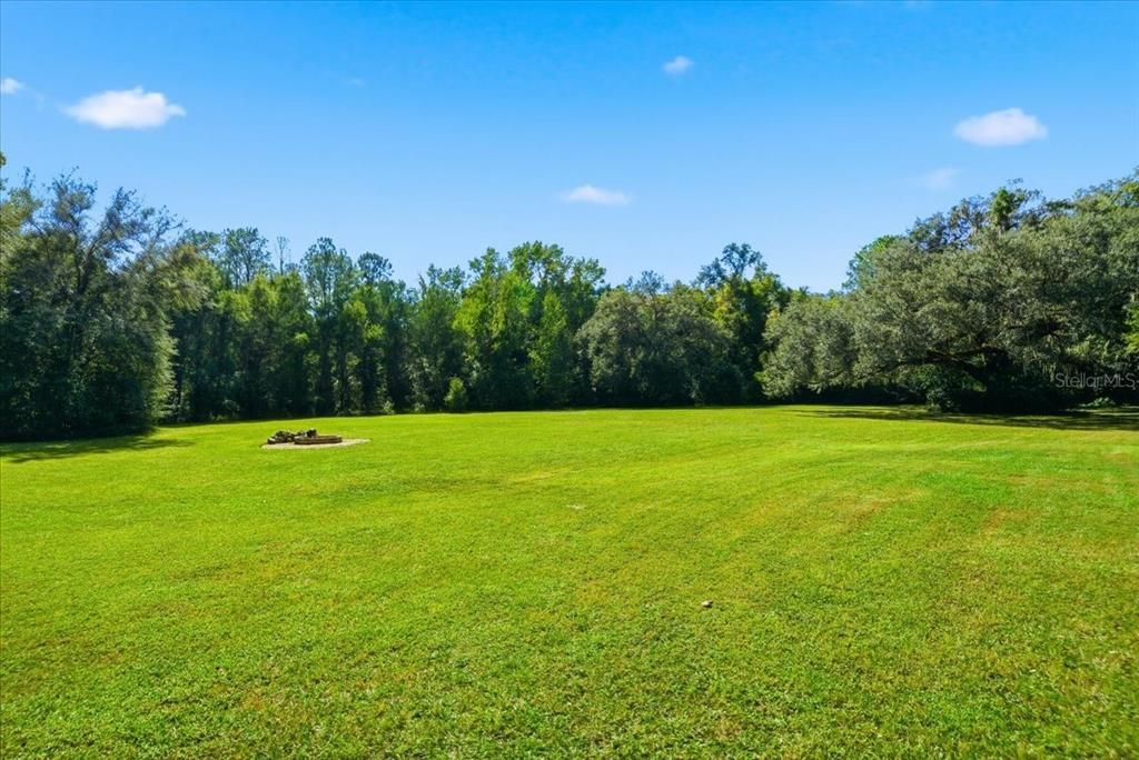 For Sale: $550,000 (2 beds, 1 baths, 1588 Square Feet)