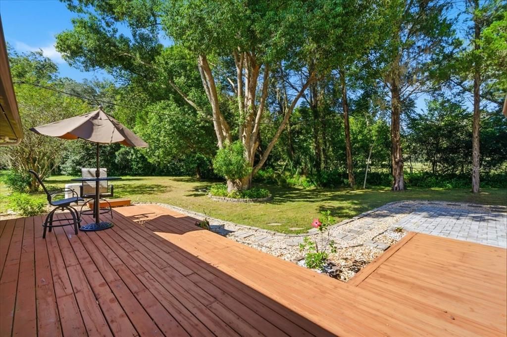 For Sale: $550,000 (2 beds, 1 baths, 1588 Square Feet)