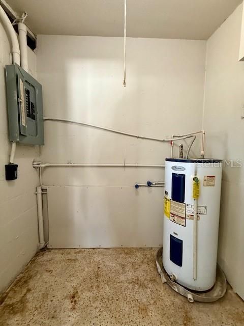 Activo con contrato: $155,000 (2 camas, 1 baños, 1004 Pies cuadrados)