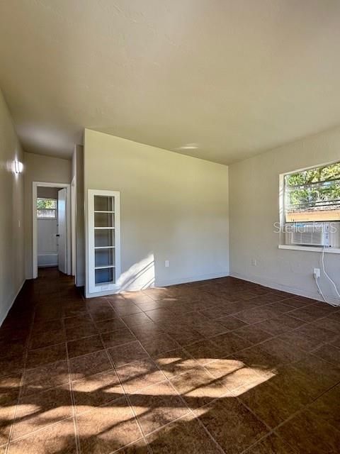 Activo con contrato: $155,000 (2 camas, 1 baños, 1004 Pies cuadrados)