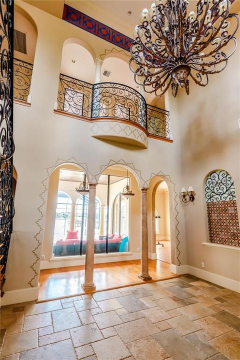 For Sale: $2,400,000 (4 beds, 5 baths, 5266 Square Feet)