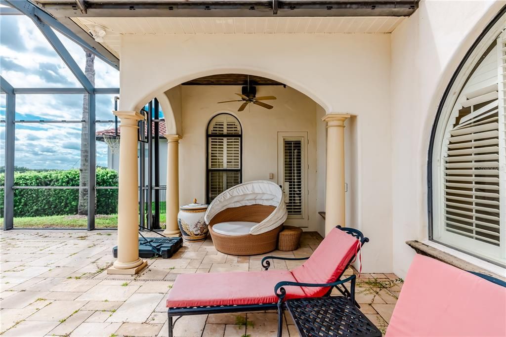 For Sale: $2,400,000 (4 beds, 5 baths, 5266 Square Feet)