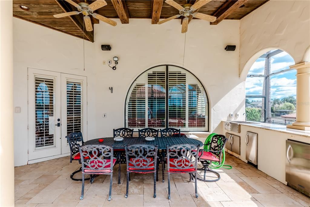 For Sale: $2,400,000 (4 beds, 5 baths, 5266 Square Feet)