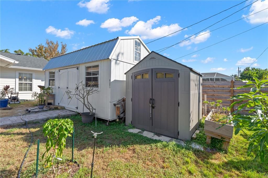 Под контрактом: $375,000 (3 спален, 2 ванн, 1420 Квадратных фут)