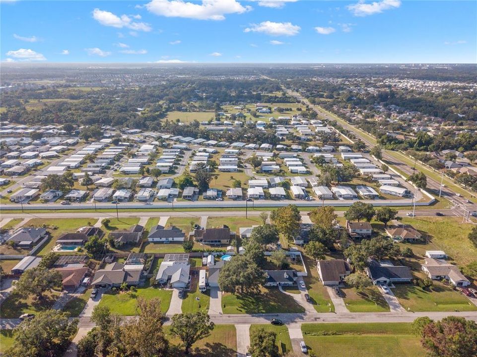 Под контрактом: $375,000 (3 спален, 2 ванн, 1420 Квадратных фут)