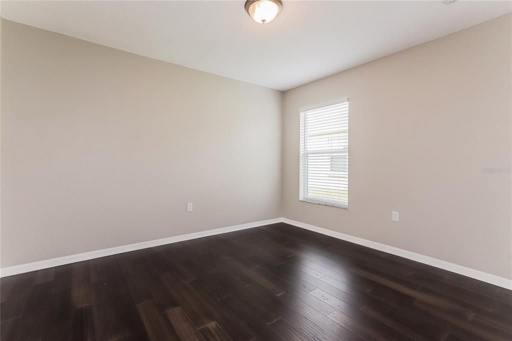 待售: $350,000 (3 贝兹, 2 浴室, 1859 平方英尺)