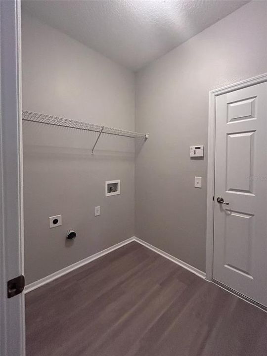 出租: $2,175 (3 贝兹, 2 浴室, 1950 平方英尺)