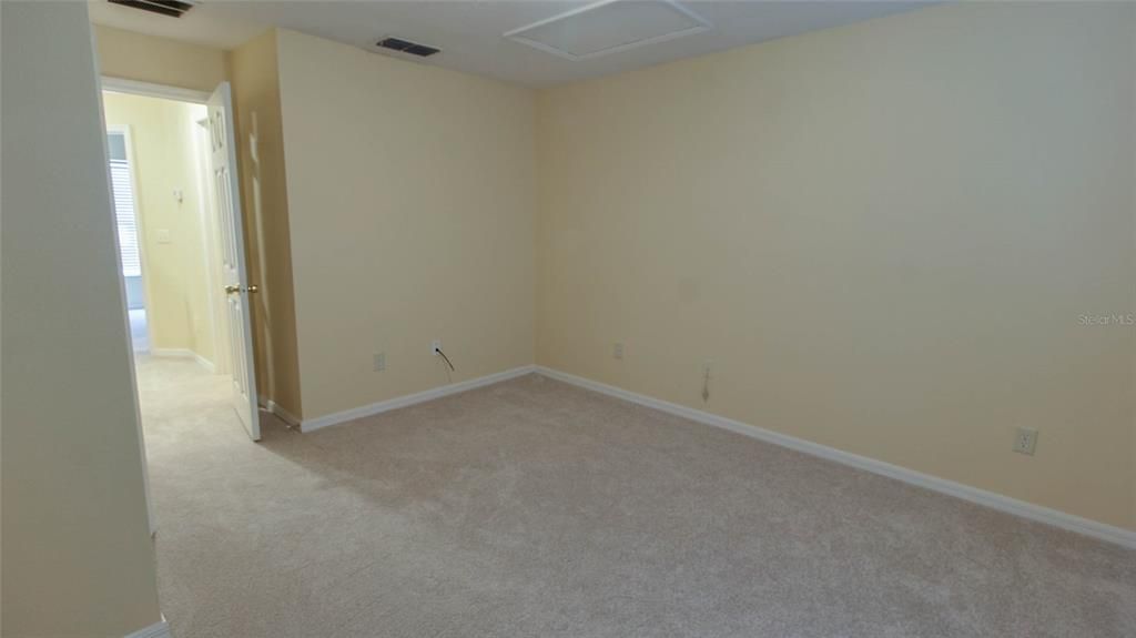 出租: $2,395 (3 贝兹, 2 浴室, 1686 平方英尺)