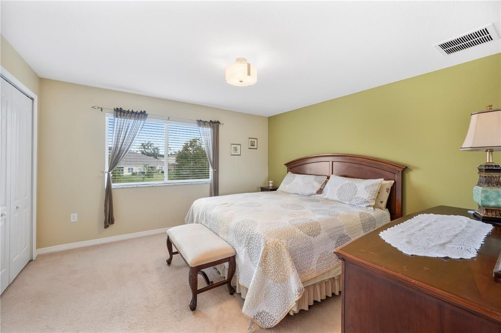 Active With Contract: $220,000 (2 beds, 2 baths, 1224 Square Feet)