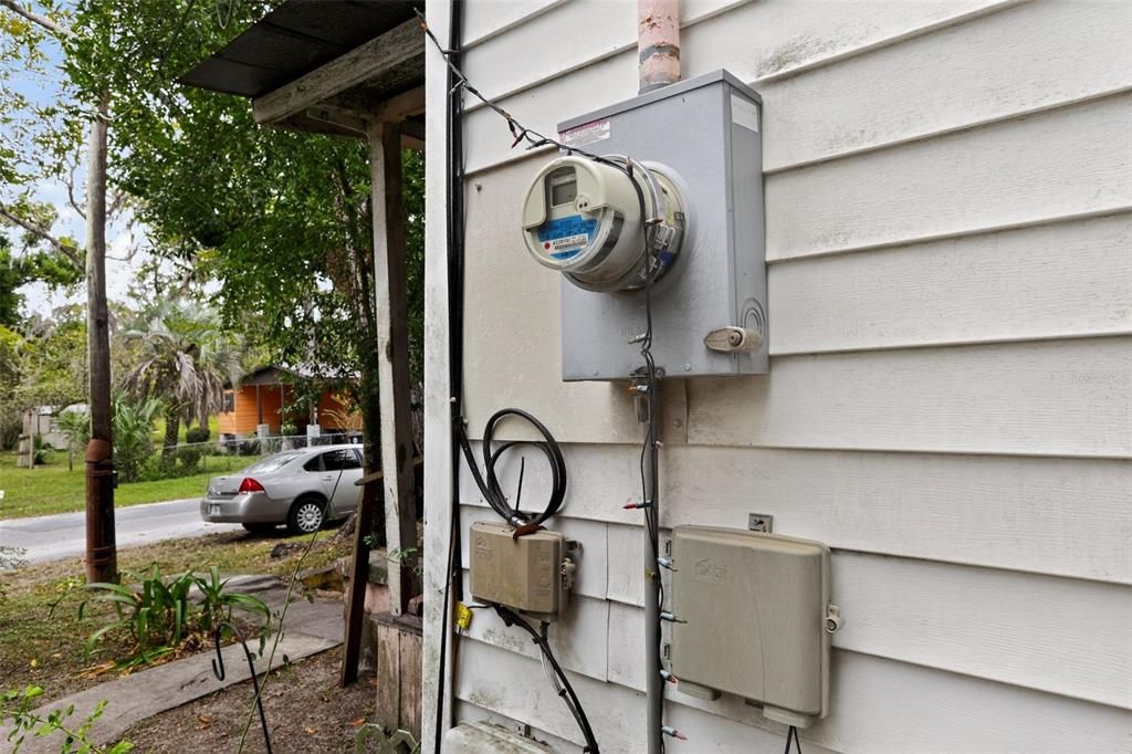 待售: $48,000 (2 贝兹, 1 浴室, 651 平方英尺)