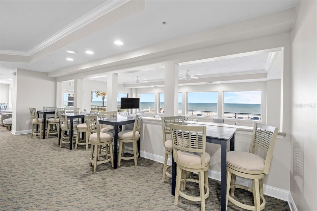 На продажу: $569,000 (2 спален, 2 ванн, 1674 Квадратных фут)