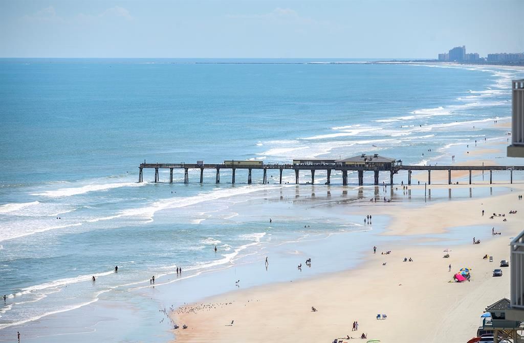 На продажу: $569,000 (2 спален, 2 ванн, 1674 Квадратных фут)