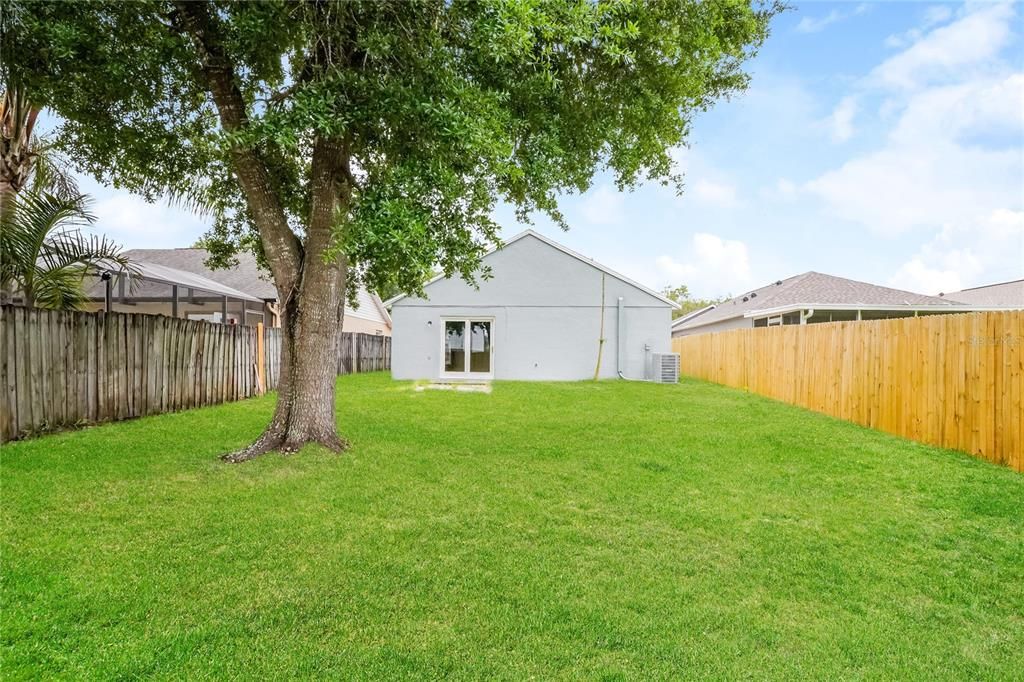 For Sale: $360,000 (3 beds, 2 baths, 1292 Square Feet)