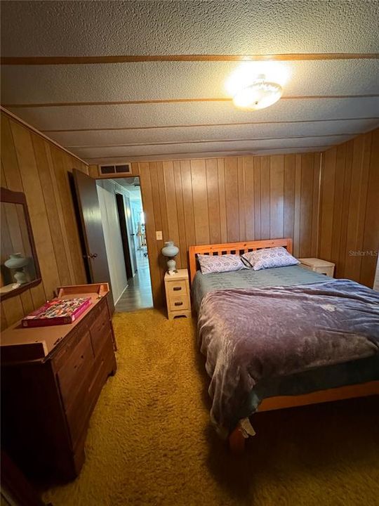 For Rent: $1,350 (3 beds, 2 baths, 1344 Square Feet)