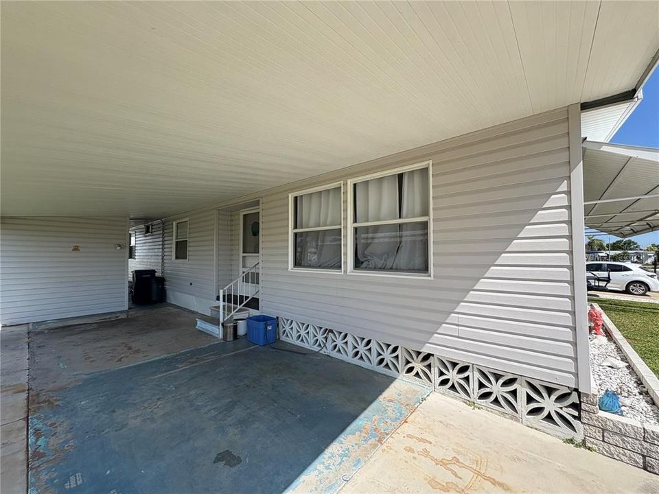 For Rent: $1,350 (3 beds, 2 baths, 1344 Square Feet)