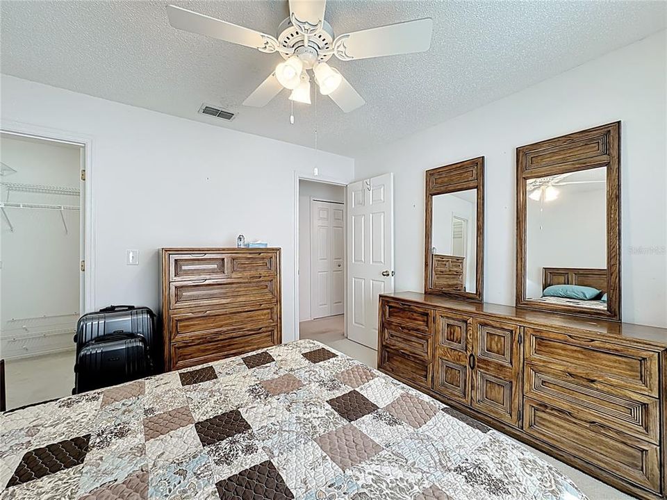 For Sale: $485,000 (4 beds, 2 baths, 2066 Square Feet)