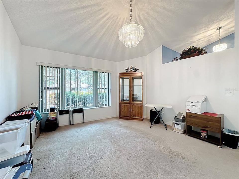 For Sale: $485,000 (4 beds, 2 baths, 2066 Square Feet)