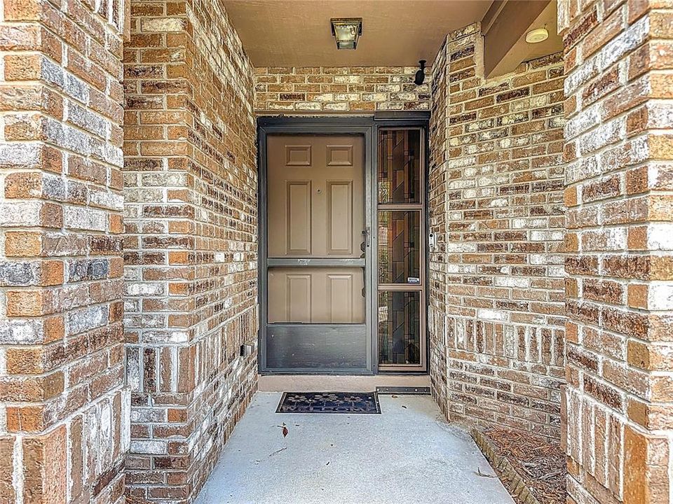 For Sale: $485,000 (4 beds, 2 baths, 2066 Square Feet)