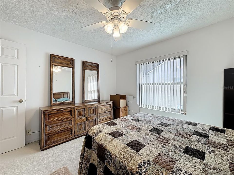 For Sale: $485,000 (4 beds, 2 baths, 2066 Square Feet)