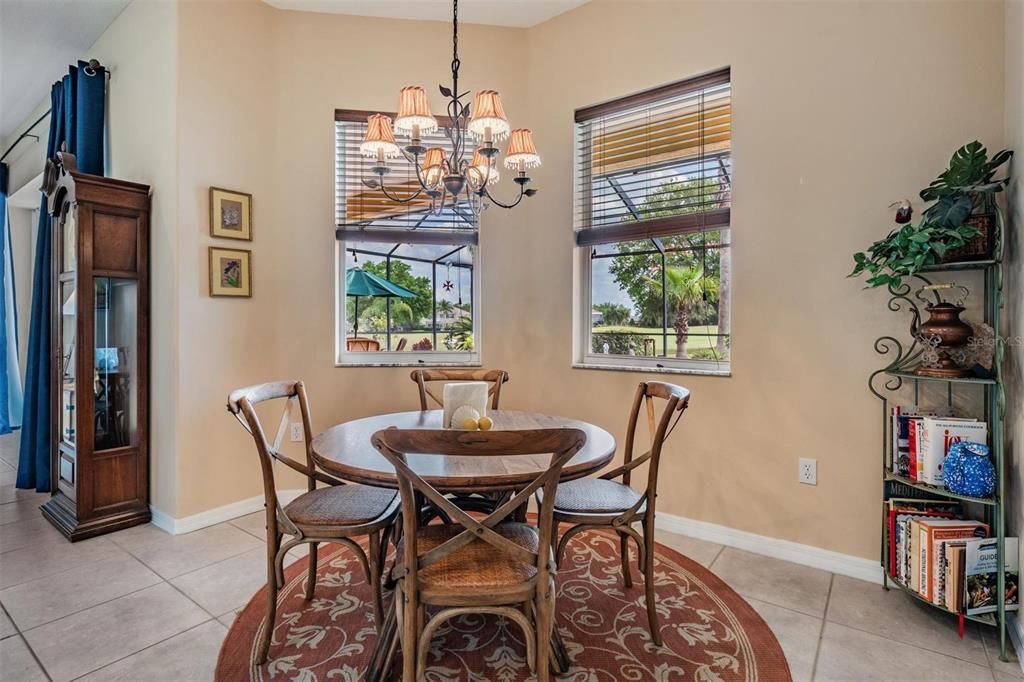 En Venta: $625,000 (4 camas, 2 baños, 2108 Pies cuadrados)