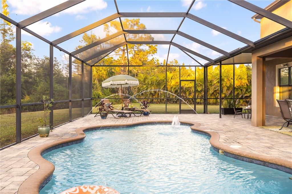 For Sale: $799,000 (5 beds, 4 baths, 4965 Square Feet)