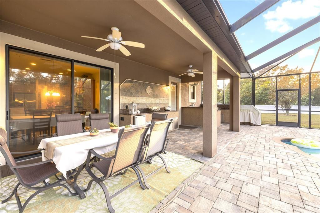 For Sale: $799,000 (5 beds, 4 baths, 4965 Square Feet)