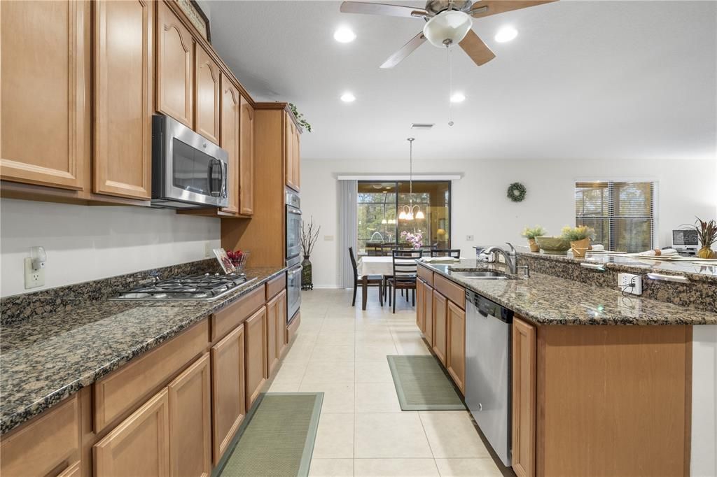 For Sale: $799,000 (5 beds, 4 baths, 4965 Square Feet)