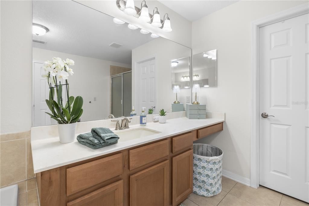 For Sale: $799,000 (5 beds, 4 baths, 4965 Square Feet)