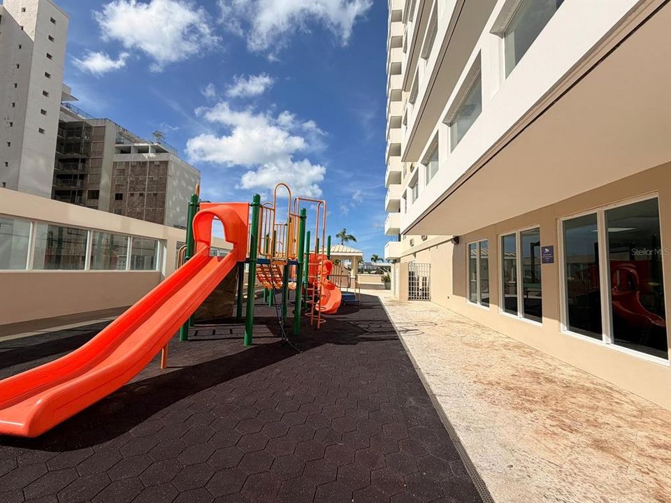 В аренду: $2,900 (2 спален, 2 ванн, 1244 Квадратных фут)