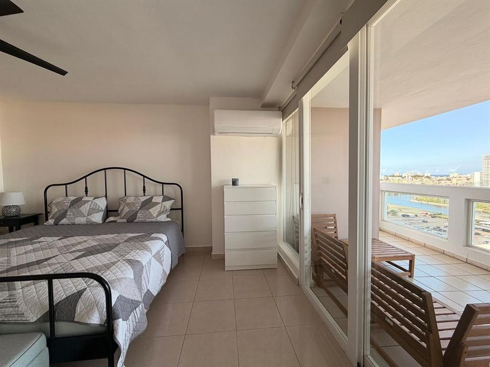 В аренду: $2,900 (2 спален, 2 ванн, 1244 Квадратных фут)