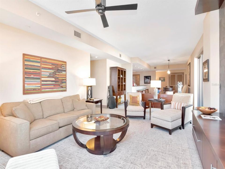 For Sale: $695,000 (2 beds, 2 baths, 1970 Square Feet)